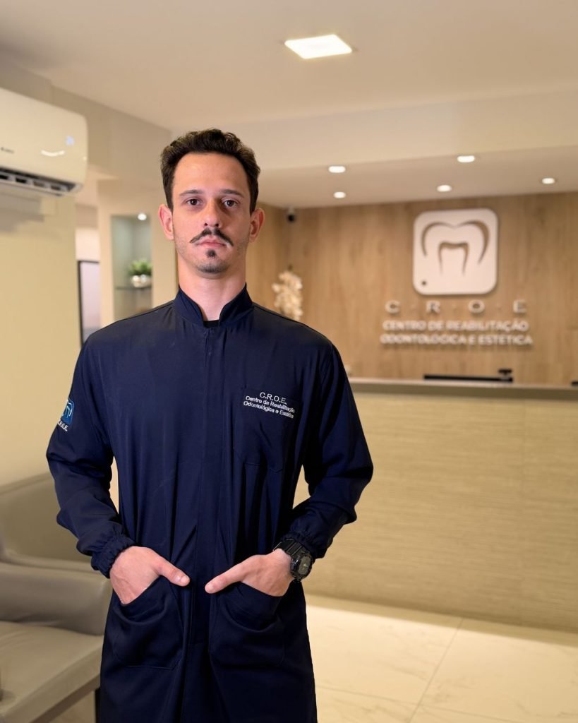 Dr. Rafael, dentista do CROE